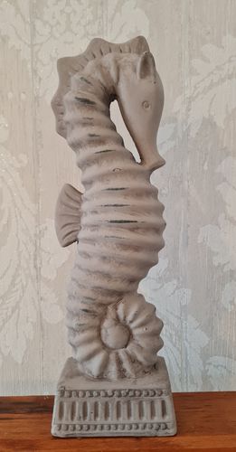 Seepferd Keramik grau/antik 33 cm